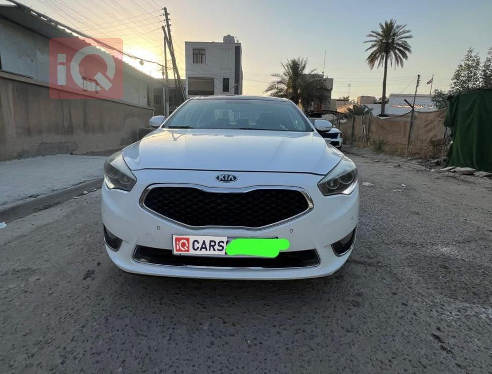 كيا كادينزا
